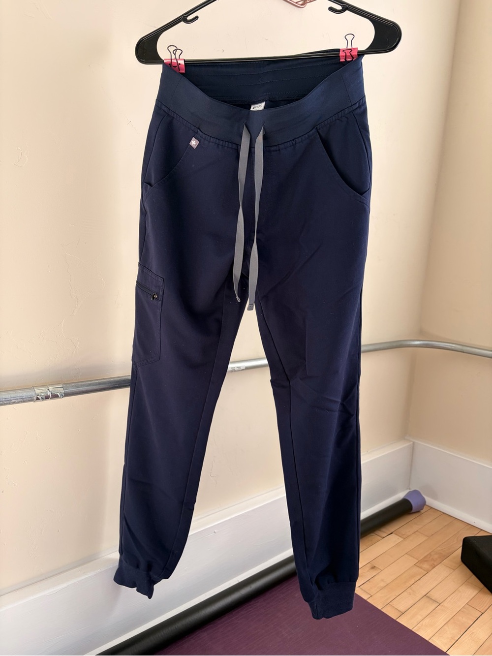 Figs Women's Navy Drawstring Jogger Pants